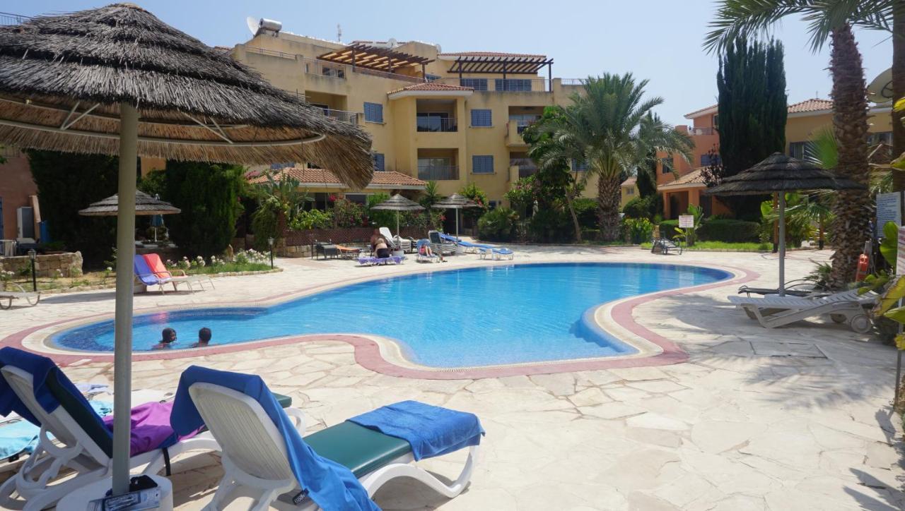 Limnaria Gardens Paphos, Near Beach Extérieur photo